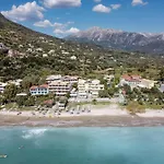 Apartament Apostolos 5 *