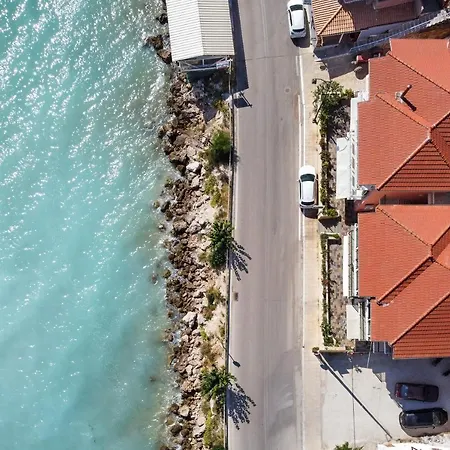 Apostolos 5 Apartment Pondi
